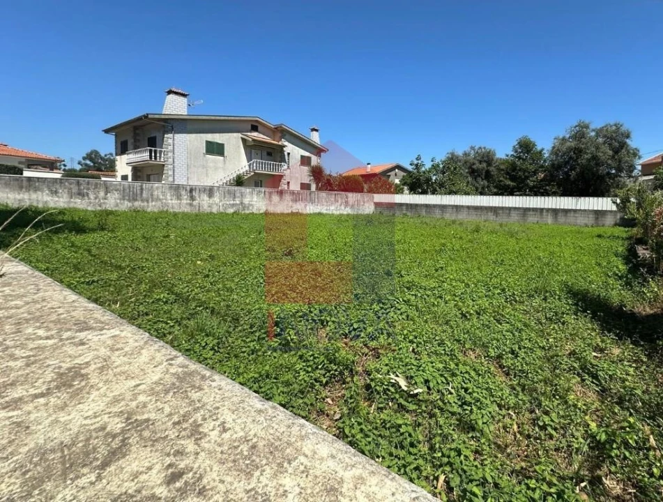 Terreno para Venda em Oleiros Foto 3