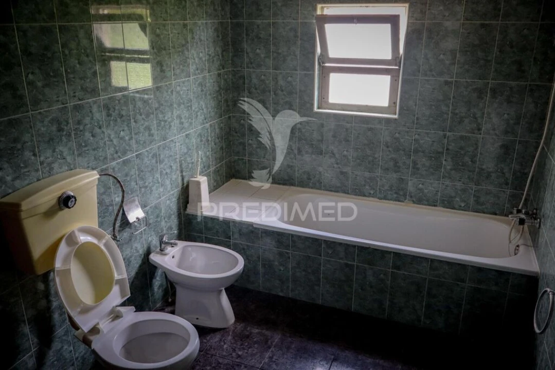 Moradia T2 para Venda em Rosais Foto 9