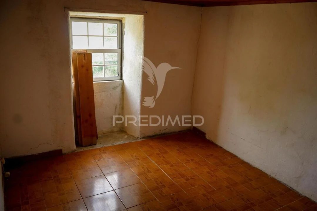 Moradia T2 para Venda em Rosais Foto 7