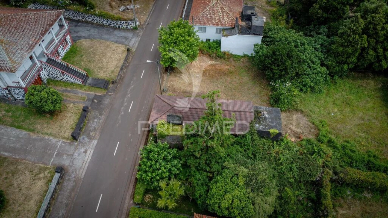 Moradia T2 para Venda em Rosais Foto 6