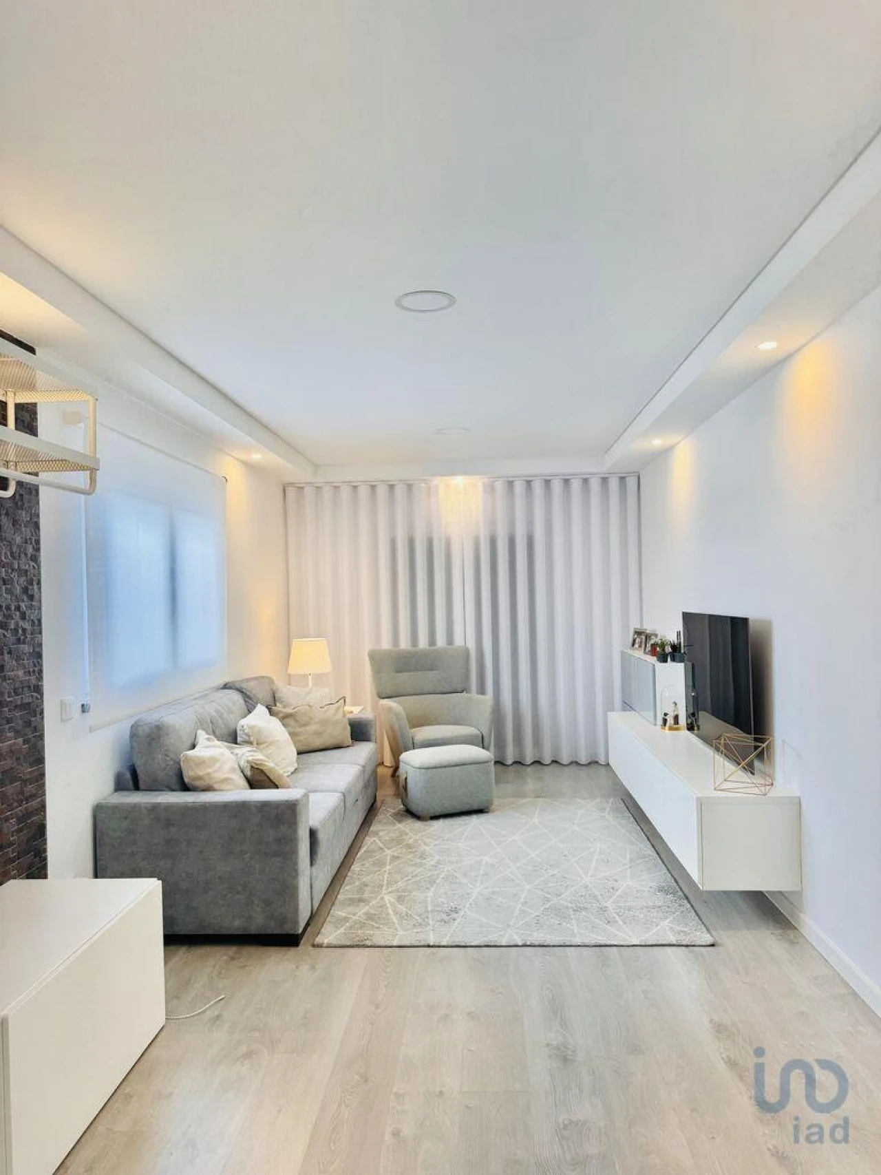 Moradia T4 para Venda em Seixal, Arrentela e Aldeia de Paio Pires Foto 1