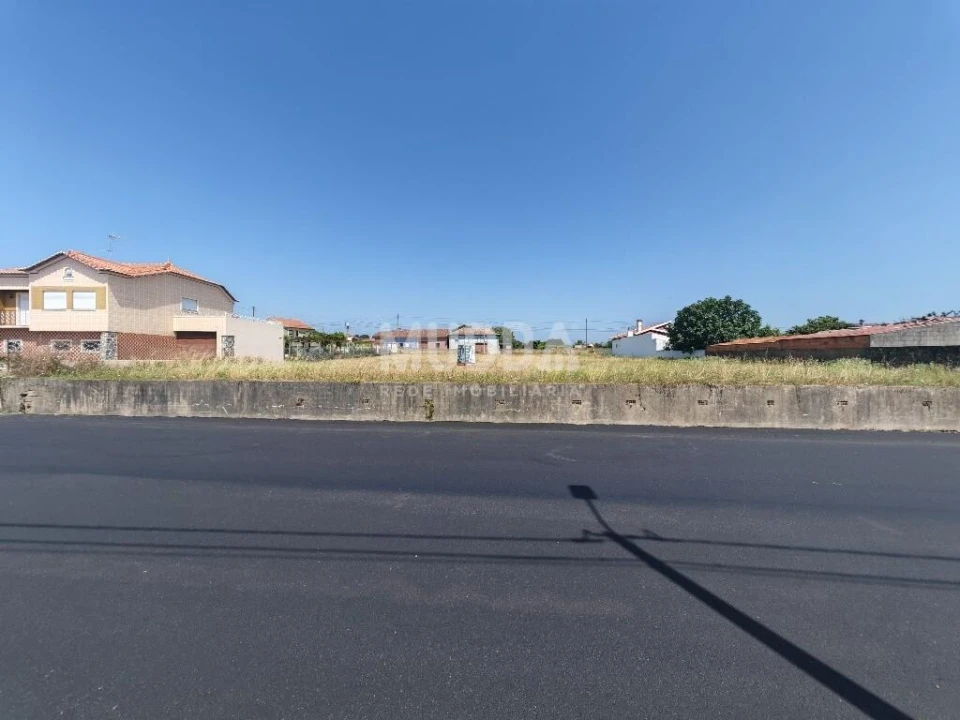 Terreno para Venda em Canelas e Fermelã Foto 6