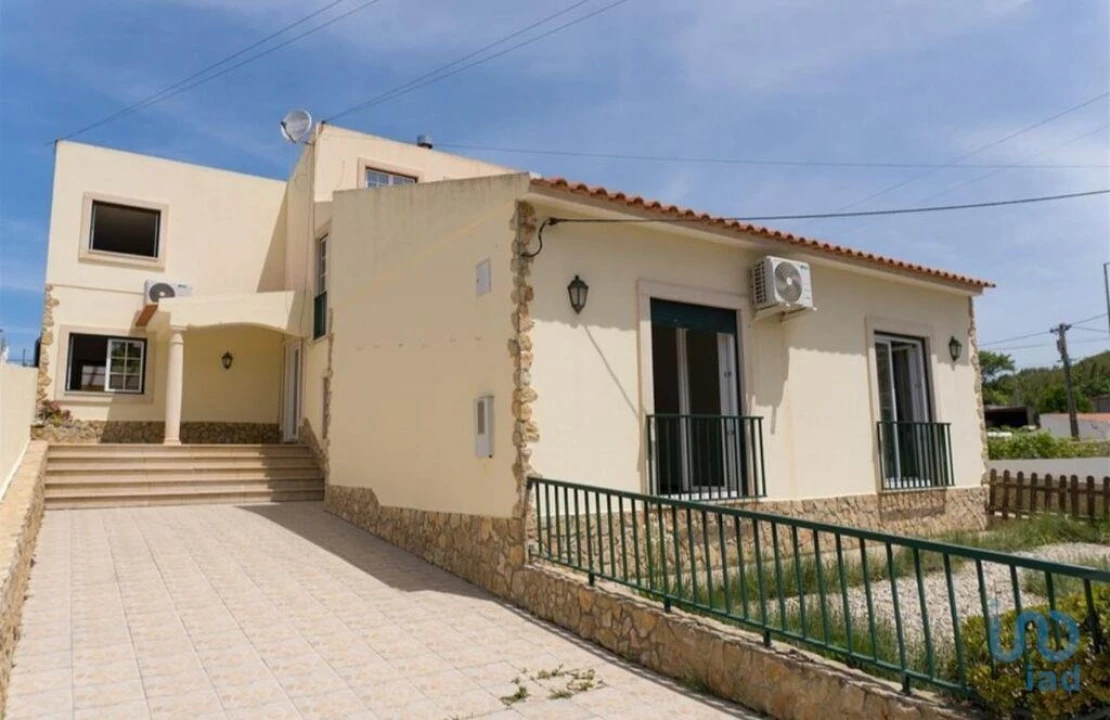 Moradia T6 para Venda em Ribamar Foto 3