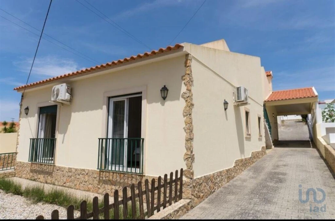 Moradia T6 para Venda em Ribamar Foto 2