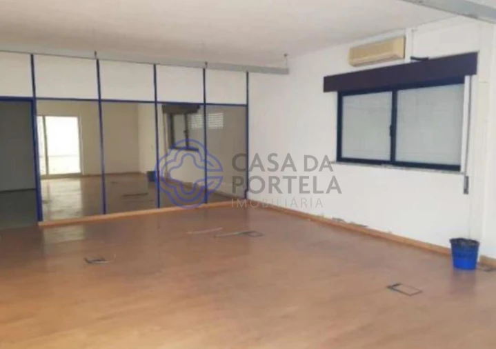 Armazém para Venda em Muge Foto 12