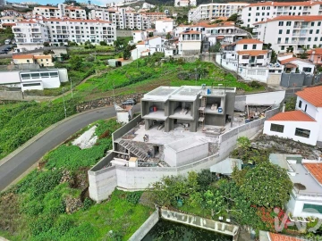 Moradia T3 para Venda em Caniço