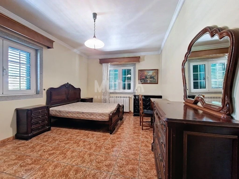 Moradia T6 para Venda em Sé, Santa Maria e Meixedo Foto 7