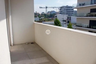Apartamento T2 para Venda em Mafamude e Vilar do Paraíso