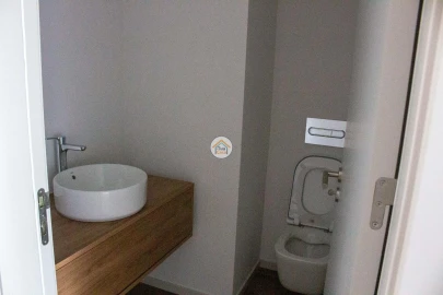 Apartamento T2 para Venda em Mafamude e Vilar do Paraíso