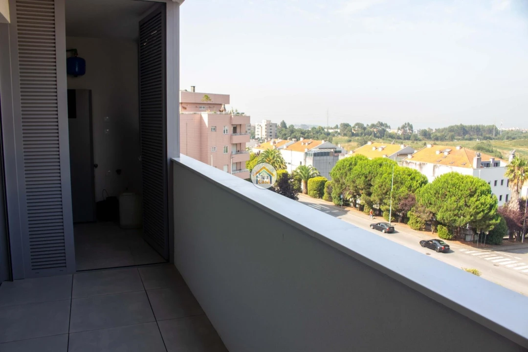 Apartamento T2 para Venda em Mafamude e Vilar do Paraíso Foto 12
