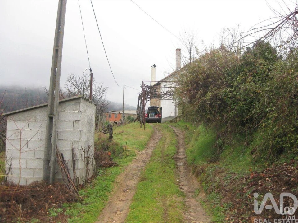 Moradia T2 para Venda em Famalicão Foto 28