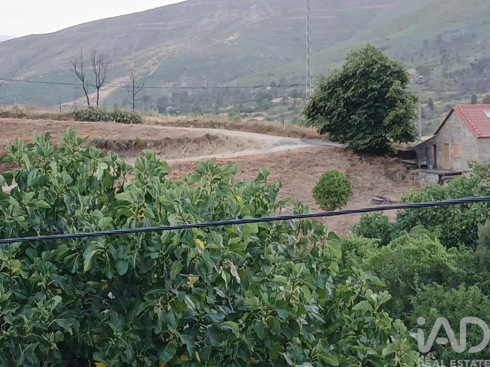 Moradia T2 para Venda em Famalicão Foto 26