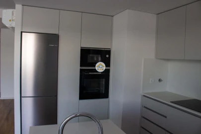 Apartamento T2 para Venda em Mafamude e Vilar do Paraíso