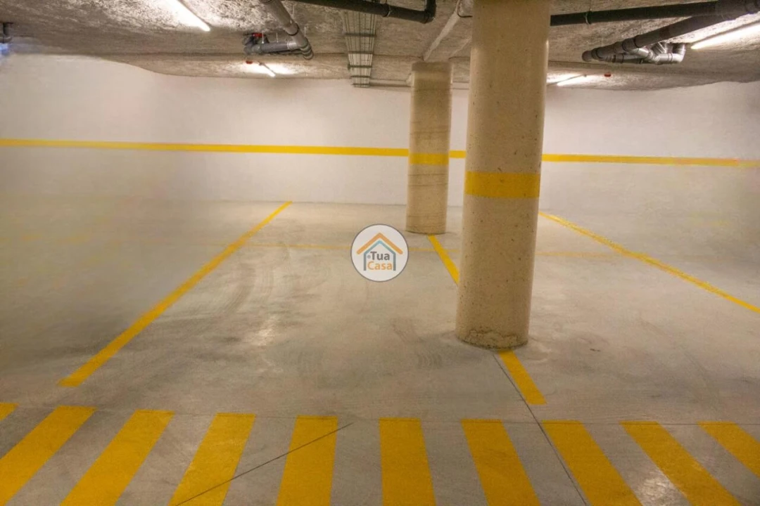Apartamento T2 para Venda em Mafamude e Vilar do Paraíso Foto 28