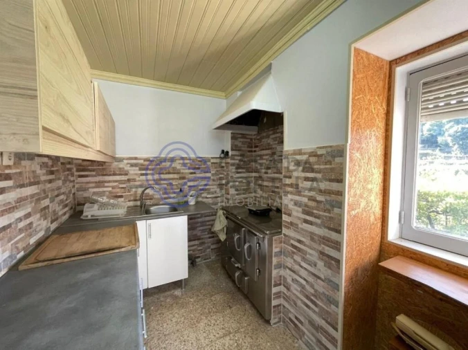 Quinta T3 para Venda em Cinfães Foto 5