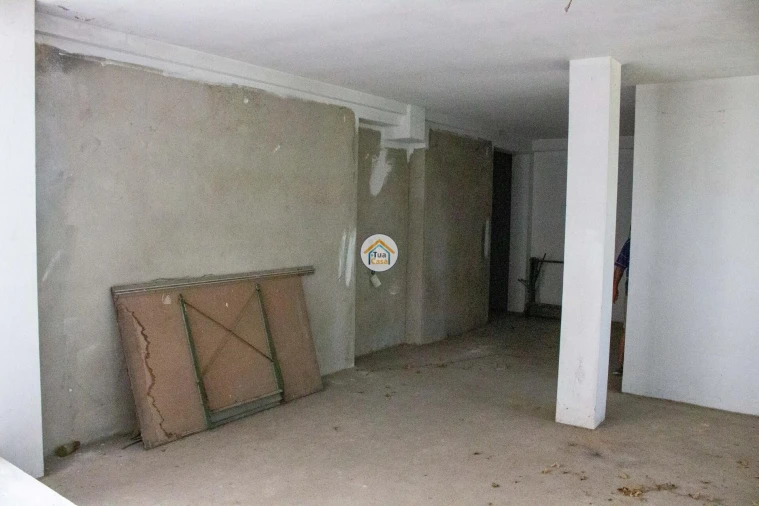 Loja para Venda em Mafamude e Vilar do Paraíso Foto 5