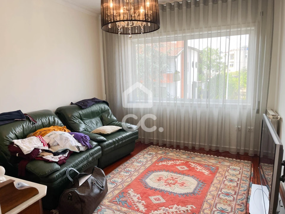 Moradia T4 para Venda em Custoias Foto 13