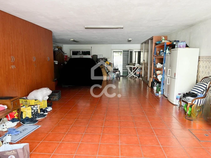 Moradia T4 para Venda em Custoias Foto 25