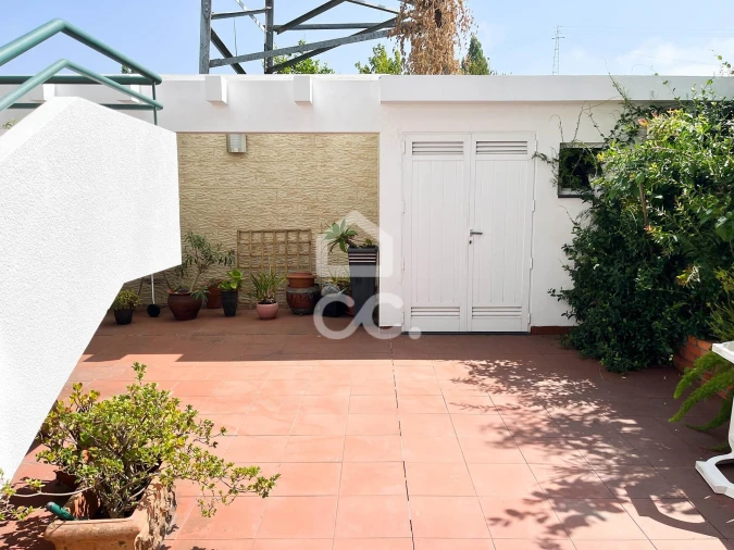 Moradia T4 para Venda em Custoias Foto 23