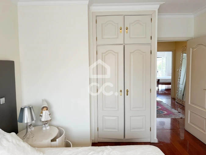 Moradia T4 para Venda em Custoias Foto 42