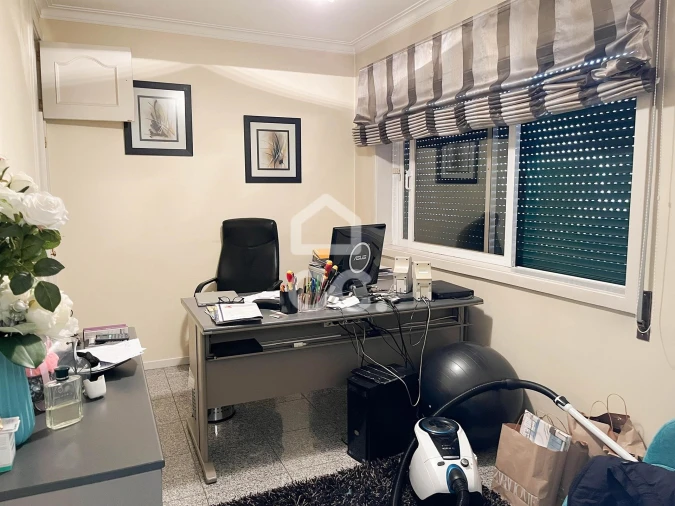 Moradia T4 para Venda em Custoias Foto 17