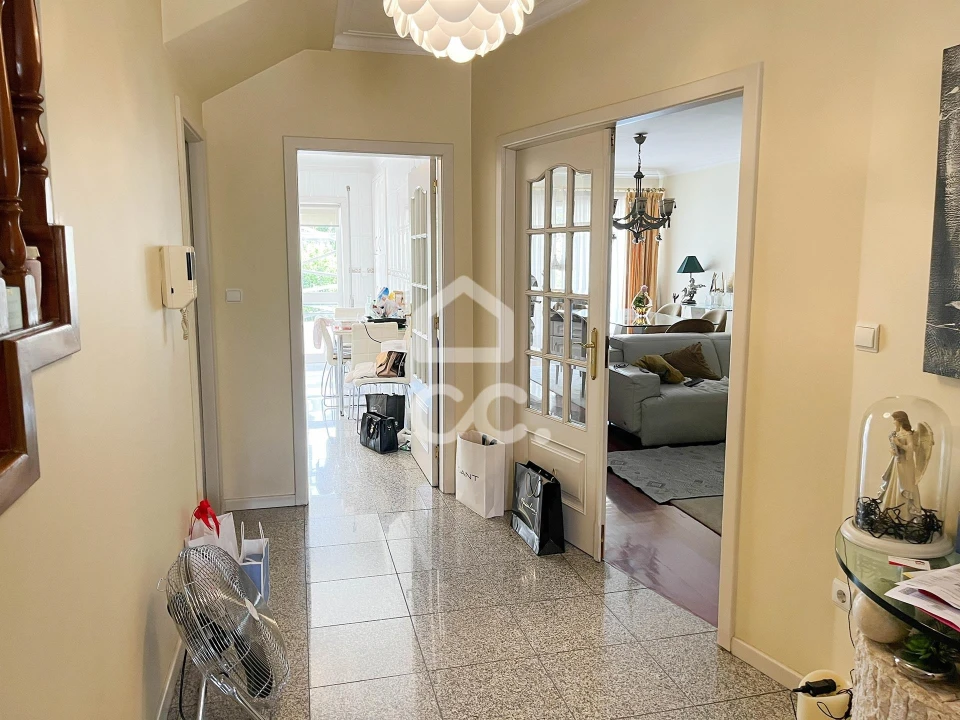 Moradia T4 para Venda em Custoias Foto 7