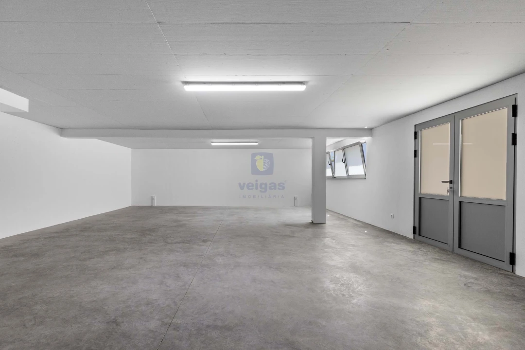 Moradia T4 para Venda em Ribamar Foto 27