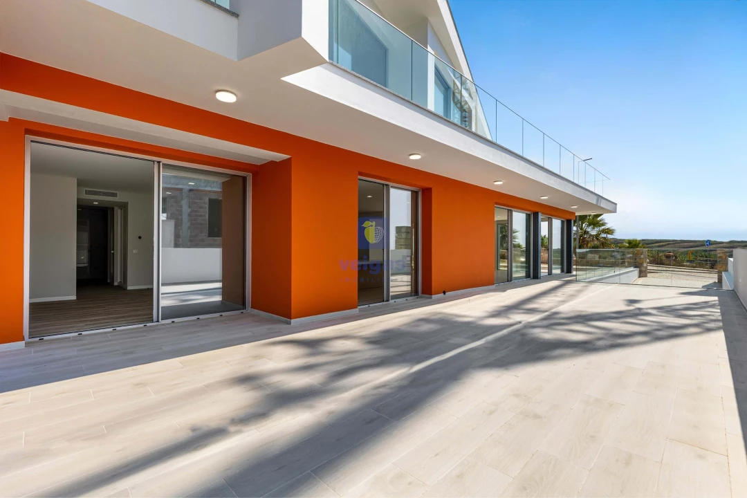 Moradia T4 para Venda em Ribamar Foto 3