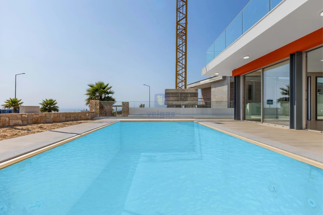 Moradia T4 para Venda em Ribamar Foto 2