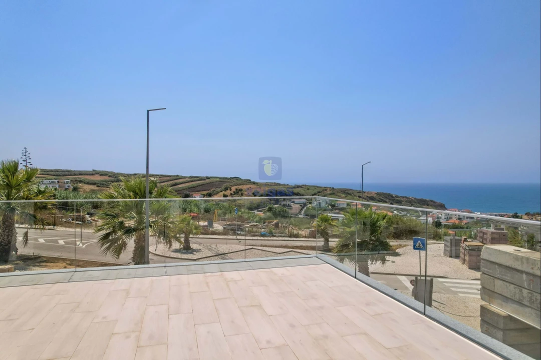 Moradia T4 para Venda em Ribamar Foto 12