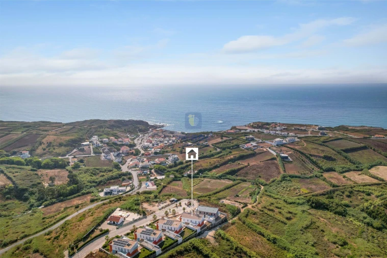 Moradia T4 para Venda em Ribamar Foto 7