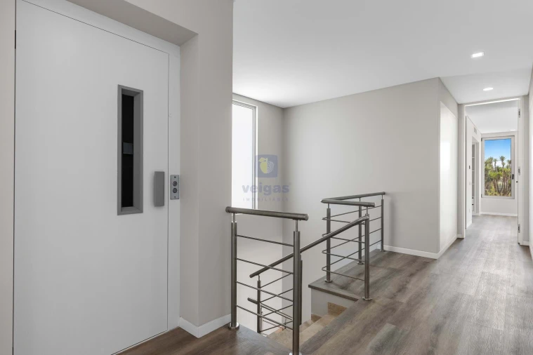 Moradia T4 para Venda em Ribamar Foto 16