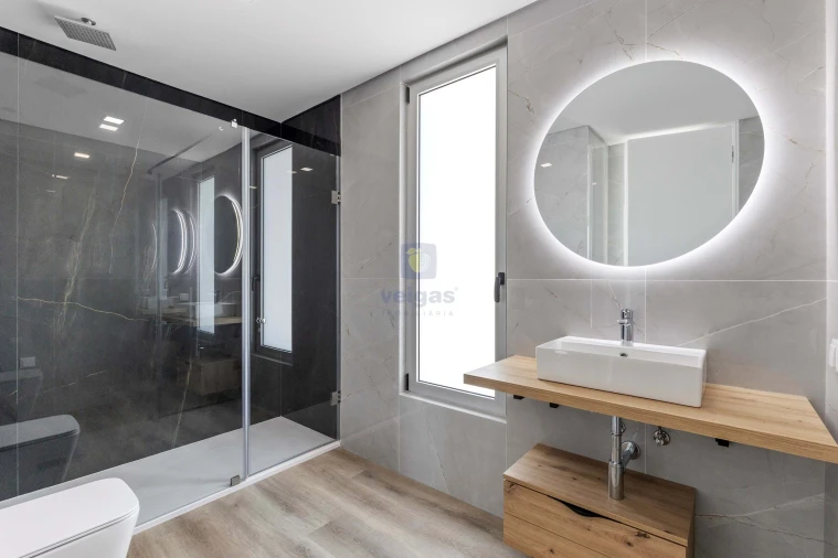 Moradia T4 para Venda em Ribamar Foto 14