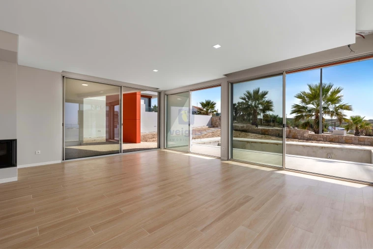 Moradia T4 para Venda em Ribamar Foto 10