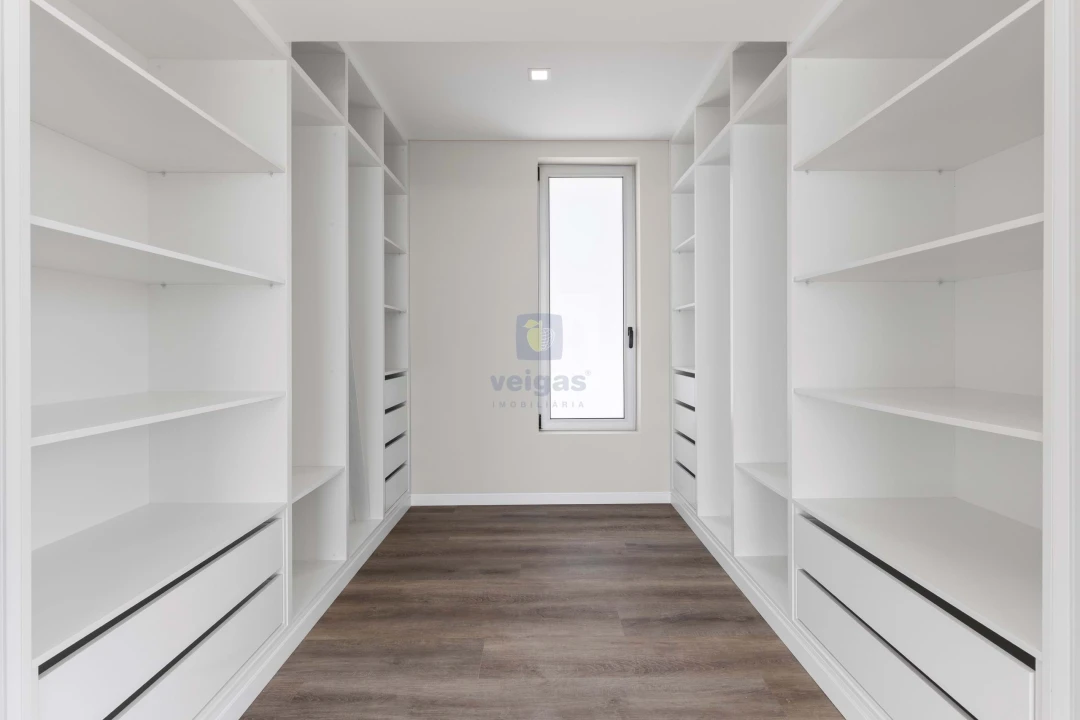 Moradia T4 para Venda em Ribamar Foto 22