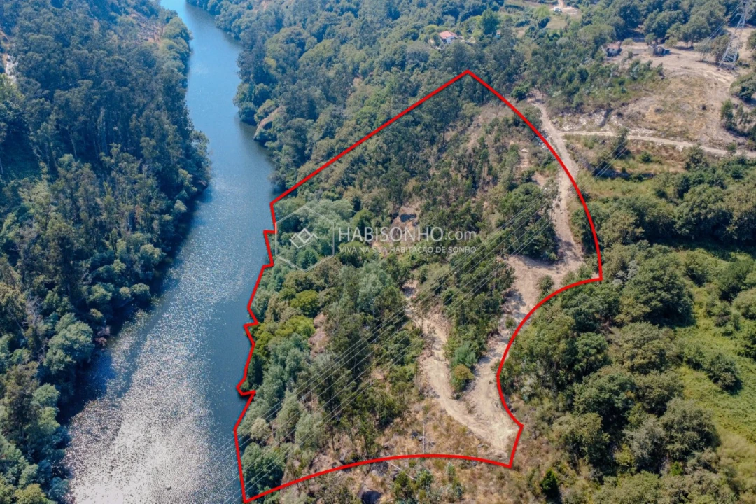 Quinta T2 para Venda em Rio de Moinhos Foto 3