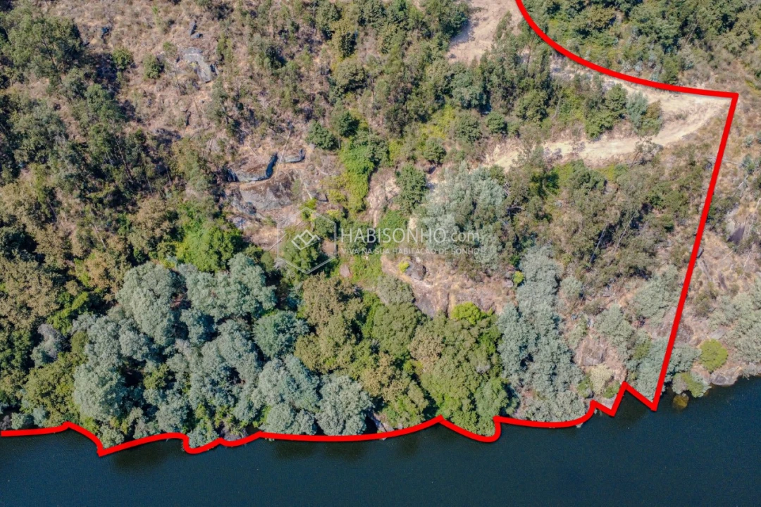 Quinta T2 para Venda em Rio de Moinhos Foto 4