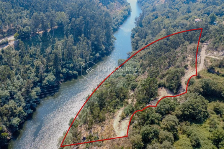 Quinta T2 para Venda em Rio de Moinhos Foto 2