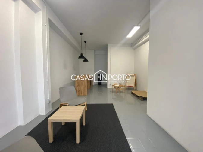 Loja para Arrendamento em Matosinhos e Leça da Palmeira Foto 9