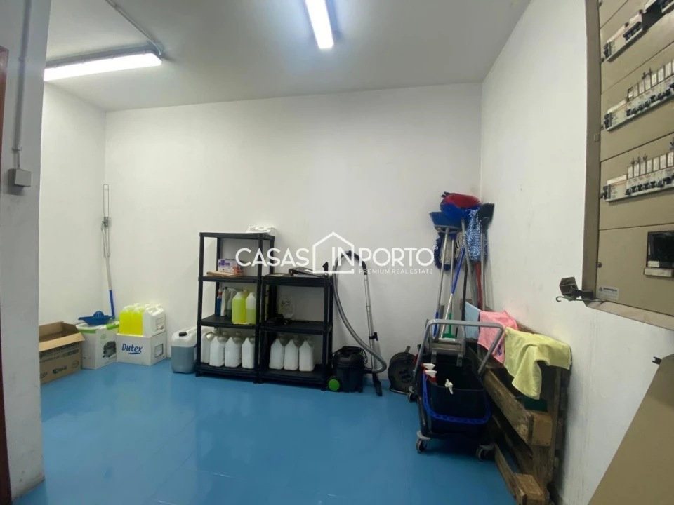 Loja para Arrendamento em Matosinhos e Leça da Palmeira Foto 26