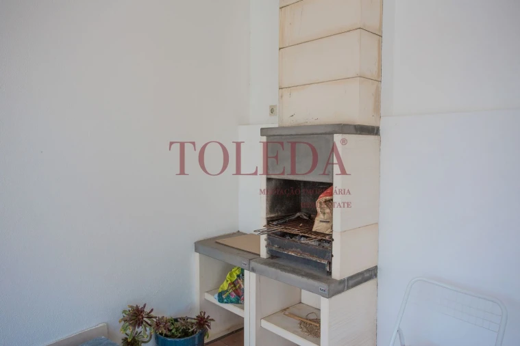 Moradia T6 para Venda em Alenquer (Santo Estêvão e Triana) Foto 55