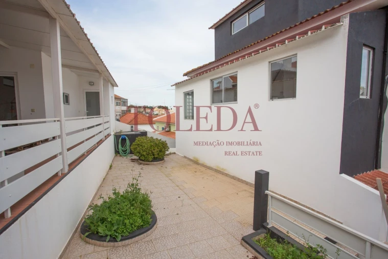 Moradia T6 para Venda em Alenquer (Santo Estêvão e Triana) Foto 52