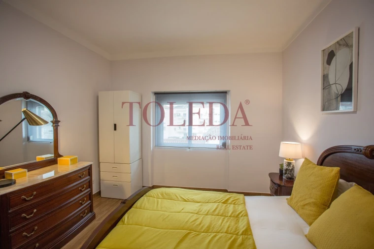 Moradia T6 para Venda em Alenquer (Santo Estêvão e Triana) Foto 16