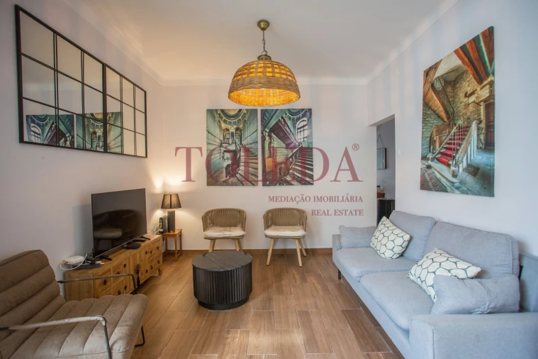 Moradia T6 para Venda em Alenquer (Santo Estêvão e Triana) Foto 2