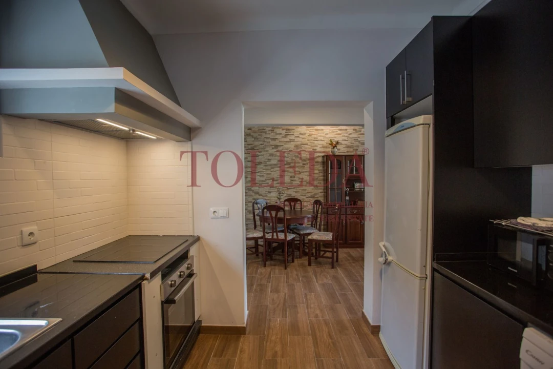 Moradia T6 para Venda em Alenquer (Santo Estêvão e Triana) Foto 9