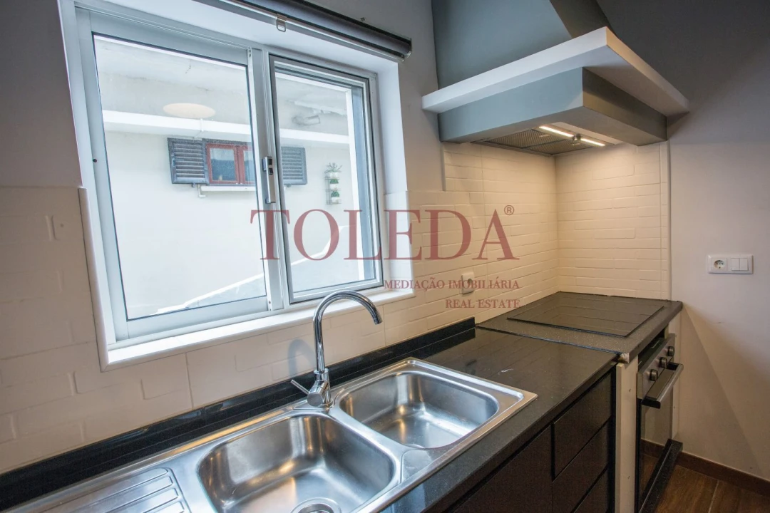 Moradia T6 para Venda em Alenquer (Santo Estêvão e Triana) Foto 8