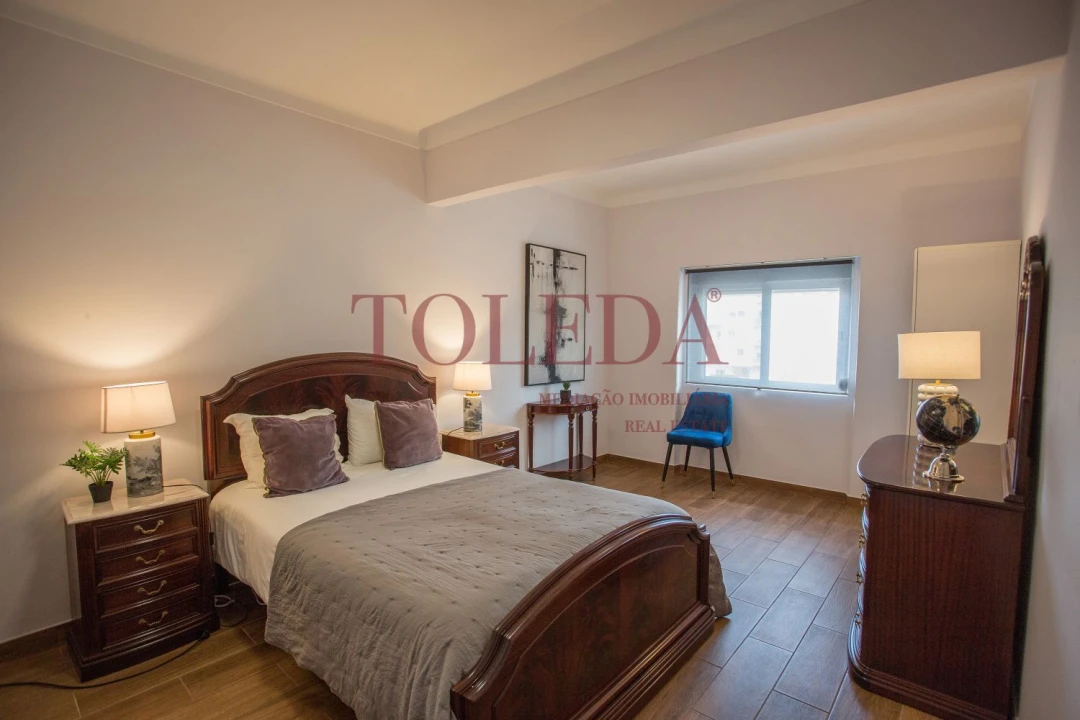 Moradia T6 para Venda em Alenquer (Santo Estêvão e Triana) Foto 12