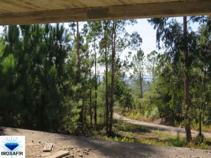 Moradia T3 para Venda em Aguas Belas Foto 12