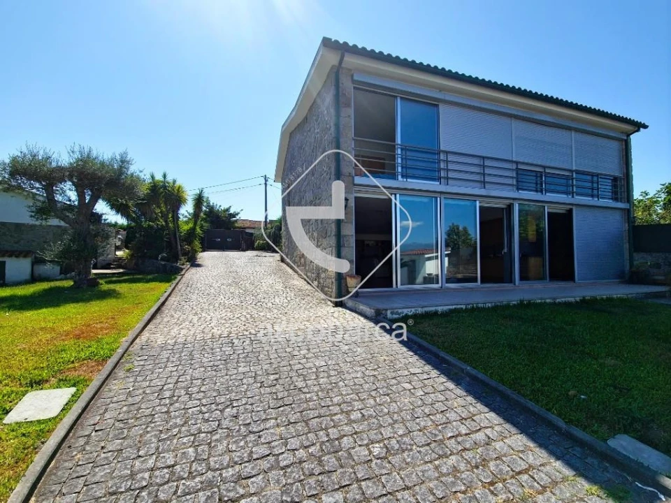 Moradia T3 para Venda em Oleiros Foto 1