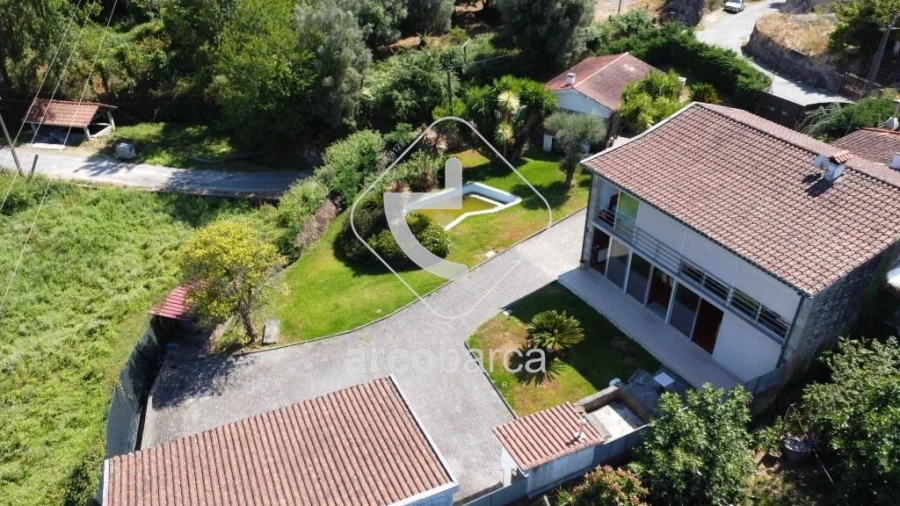 Moradia T3 para Venda em Oleiros Foto 29